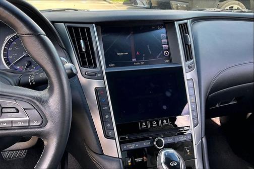 2018 INFINITI Q60 3.0T LUXE