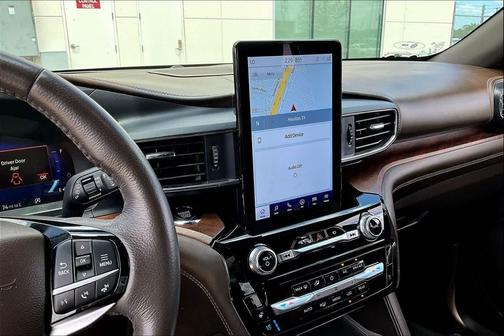 Forged Green Metallic 2022 Ford Explorer King Ranch