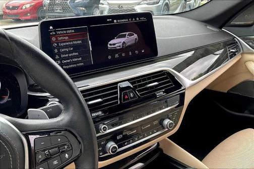 2022 BMW 530 i