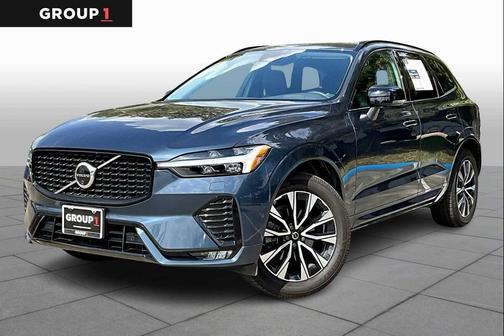 2024 Volvo XC60 B5 Plus Dark Theme