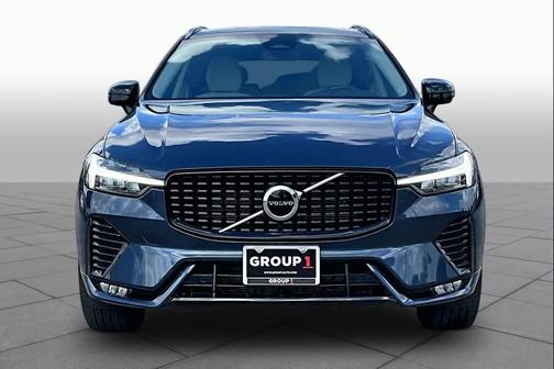 Denim Blue Metallic 2024 Volvo XC60 B5 Core Dark Theme