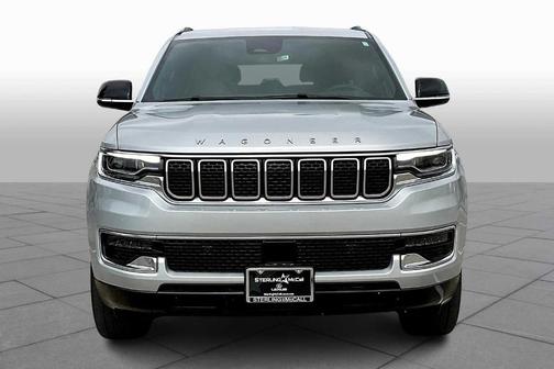 2023 Jeep Wagoneer Base