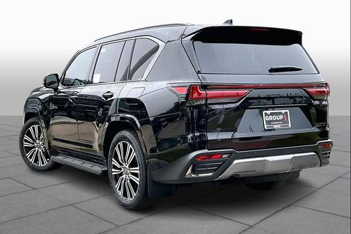 2026 Lexus LX 700h Luxury