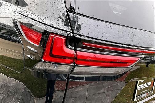 2026 Lexus LX 700h Luxury