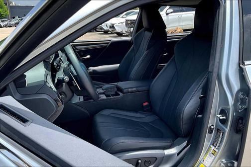 2022 Lexus ES 350 F Sport