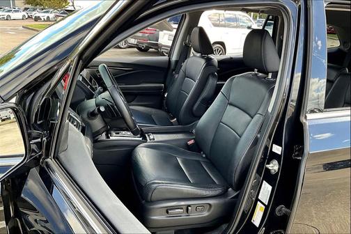 2020 Honda Pilot Touring 8-Passenger