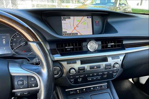 2016 Lexus ES 350 Base