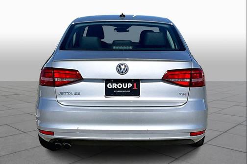 2015 Volkswagen Jetta Auto SE w/Connectivity