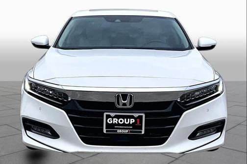 Platinum White Pearl 2018 Honda Accord Touring