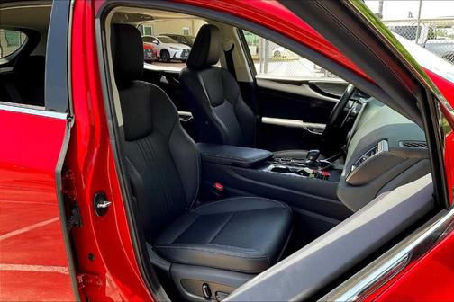 2024 Lexus NX 250 Premium