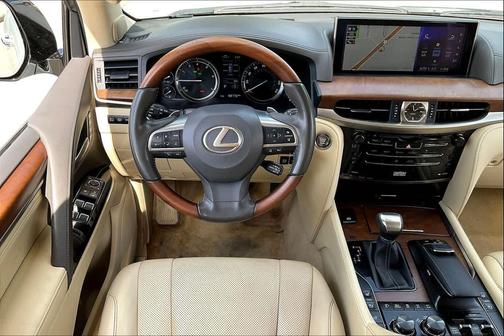 2021 Lexus LX 570 Three-Row