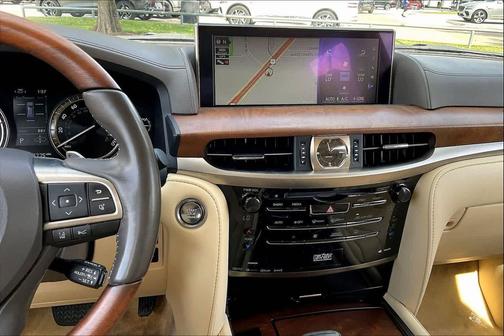 2021 Lexus LX 570 Three-Row