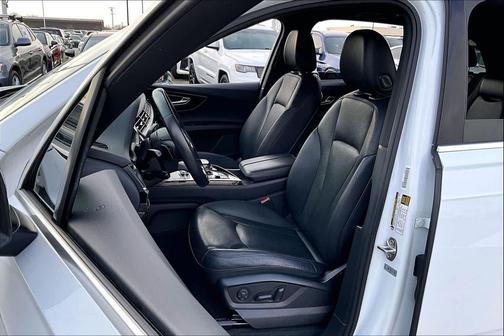 2019 Audi Q7 55 Premium Plus