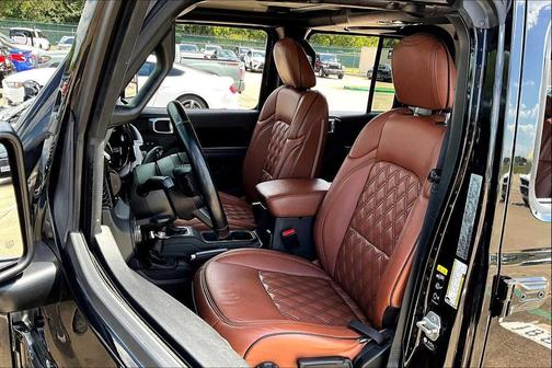 2021 Jeep Gladiator Willys 4x4