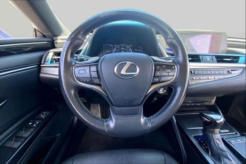 Eminent White Pearl 2019 Lexus ES 350 Base