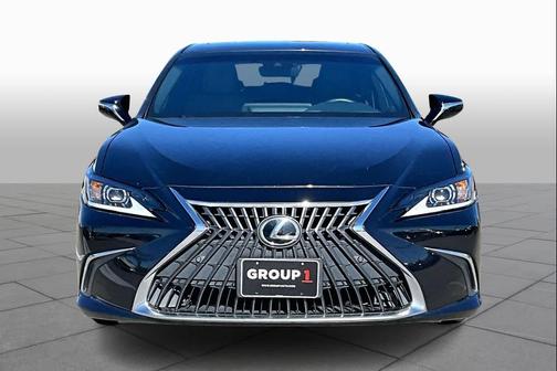 2022 Lexus ES 250 Base