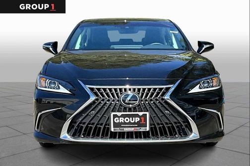 2025 Lexus ES 300h Base