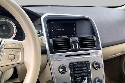Black Stone 2012 Volvo XC60 3.2 Platinum