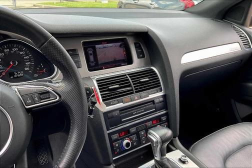 2015 Audi Q7 3.0T S line Prestige