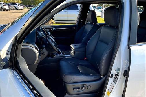 2023 Lexus GX 460 Premium