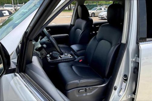 2022 Nissan Armada SV