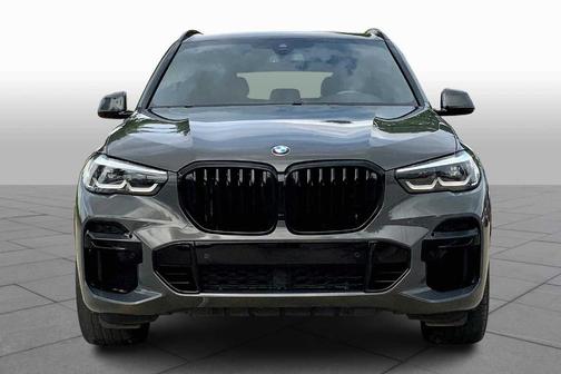 2022 BMW X5 M50i