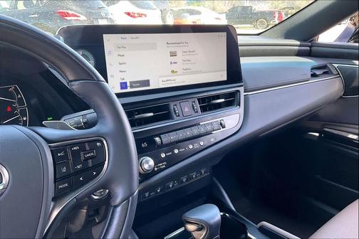 2023 Lexus ES 350 Ultra Luxury