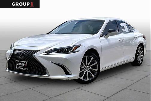 Eminent White Pearl 2021 Lexus ES 300h Base