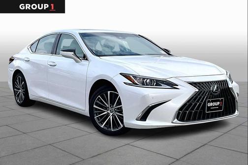2025 Lexus ES 300h Base