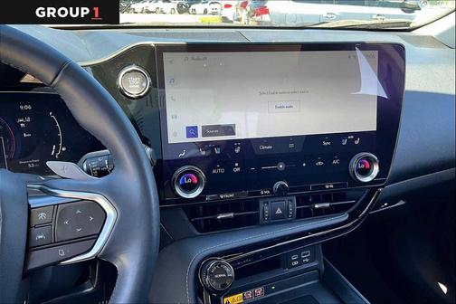 Eminent White Pearl 2024 Lexus NX 350 Premium