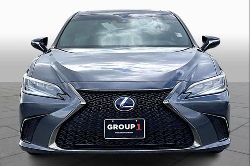 2022 Lexus ES 300h F SPORT