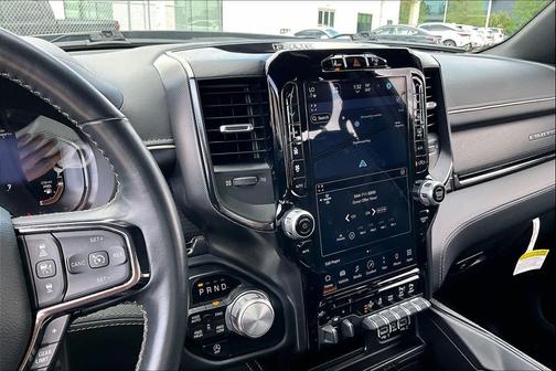 Billet Silver Metallic Clearcoat 2024 RAM 1500 Limited