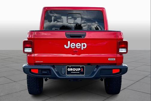 2022 Jeep Gladiator Overland