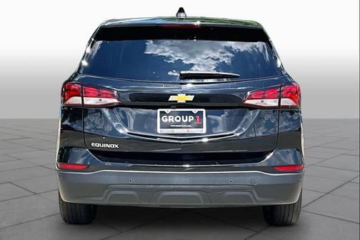 Mosaic Black Metallic 2024 Chevrolet Equinox LS