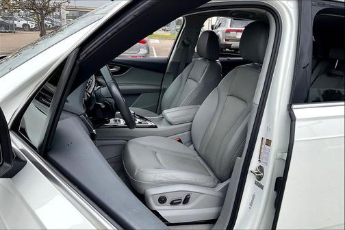 2017 Audi Q7 3.0T Premium