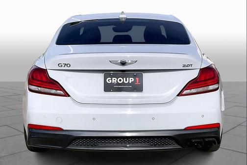 2021 Genesis G70 2.0T RWD