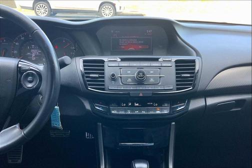 2017 Honda Accord Sport SE