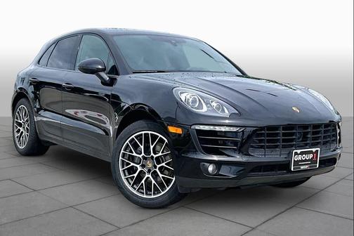 Black 2018 Porsche Macan Macan Sport Edition