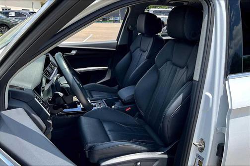 2024 Audi Q5 45 S line quattro Premium