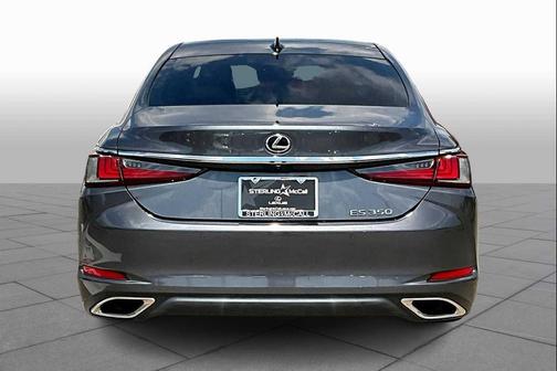 2022 Lexus ES 350 Base