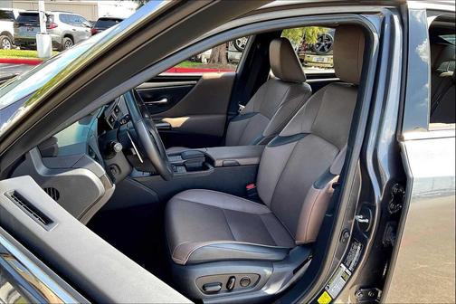 2022 Lexus ES 350 Base