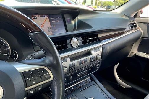 2016 Lexus ES 350 Base