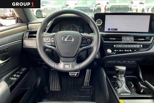 2024 Lexus ES 350 F SPORT Handling