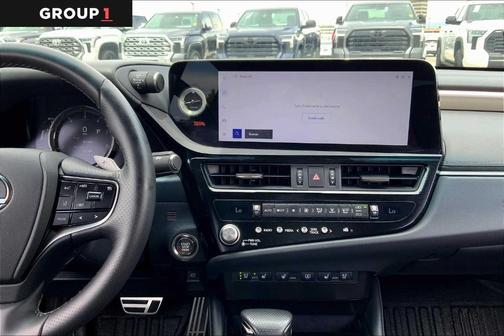 2024 Lexus ES 350 F SPORT Handling