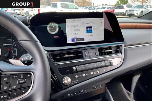 2025 Lexus ES 350 Base