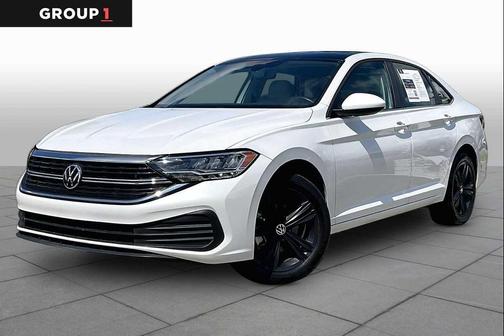 Opal White Pearl 2024 Volkswagen Jetta 1.5T SE