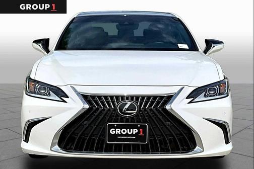 Eminent White Pearl 2025 Lexus ES 350 Base