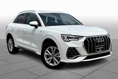 2024 Audi Q3 45 S line Premium