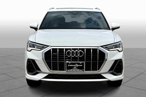 2024 Audi Q3 45 S line Premium
