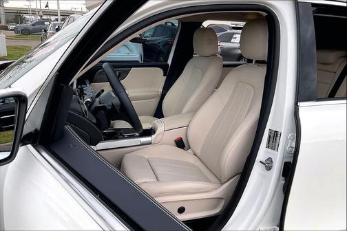 2022 Mercedes-Benz GLB 250 Base